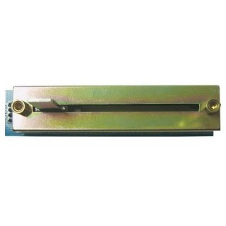 Behringer CFM2 - �����������