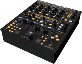 Behringer DDM4000-EU - ��������� ����� DJ ��������, 32-����
